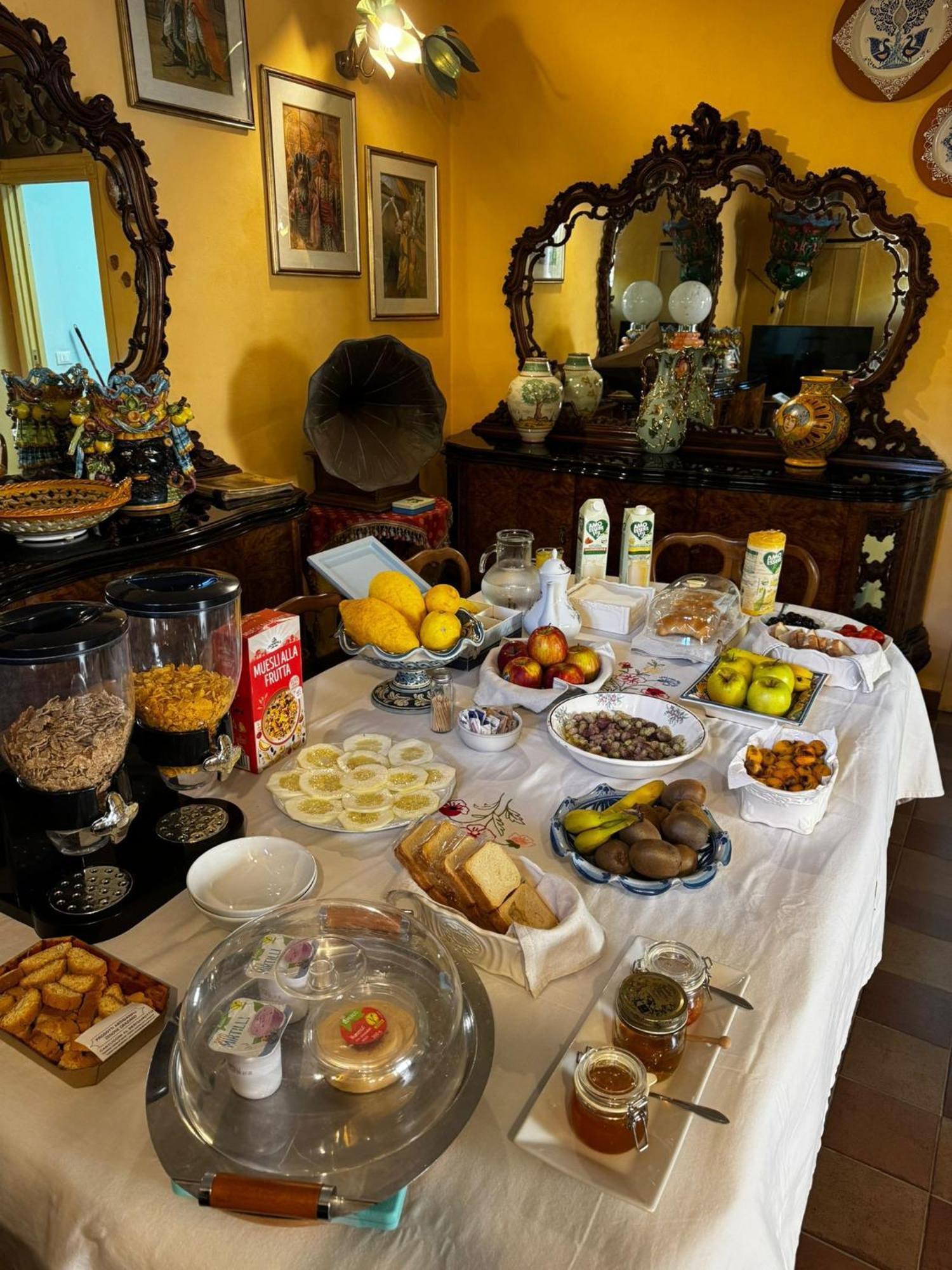 Villa Nicolaci - Liberty Suites 노토 외부 사진